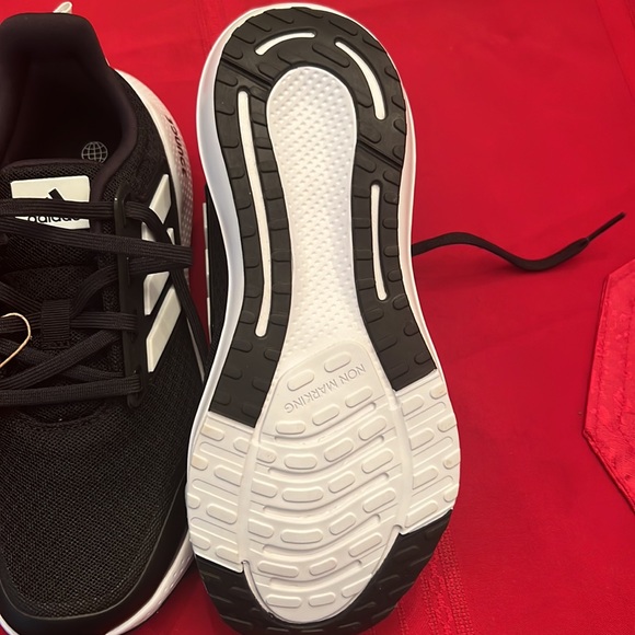 Adidas Bounce Boys shoes size 4 - Picture 2 of 4